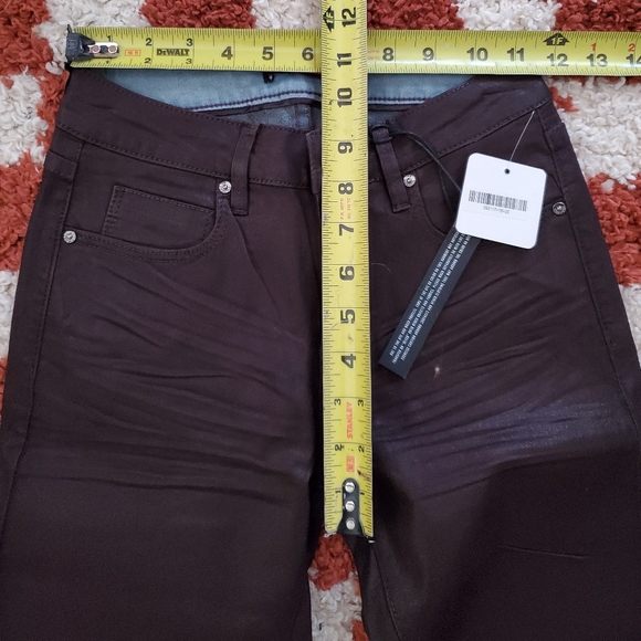 Burgundy/Oxblood Coated Skinny Jeans by Justfab in Black, Size 0, Size 25, NWT - Picture 5 of 6